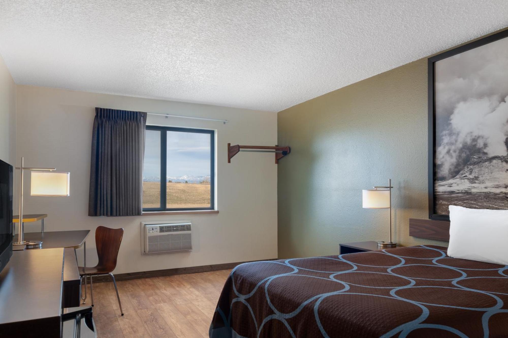 Super 8 By Wyndham Livingston Yellowstone Zewnętrze zdjęcie